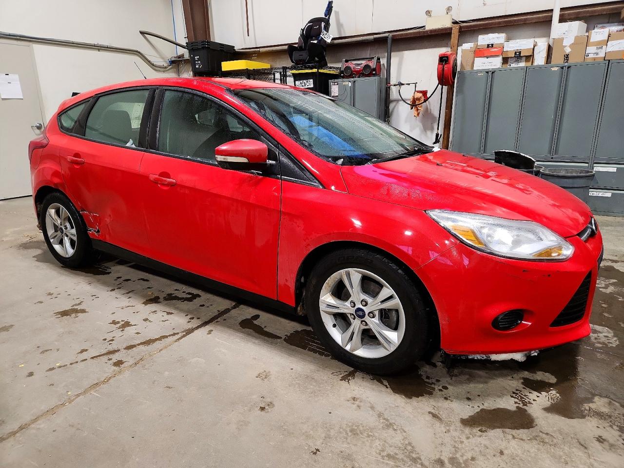 2014 FORD FOCUS SE photo 4
