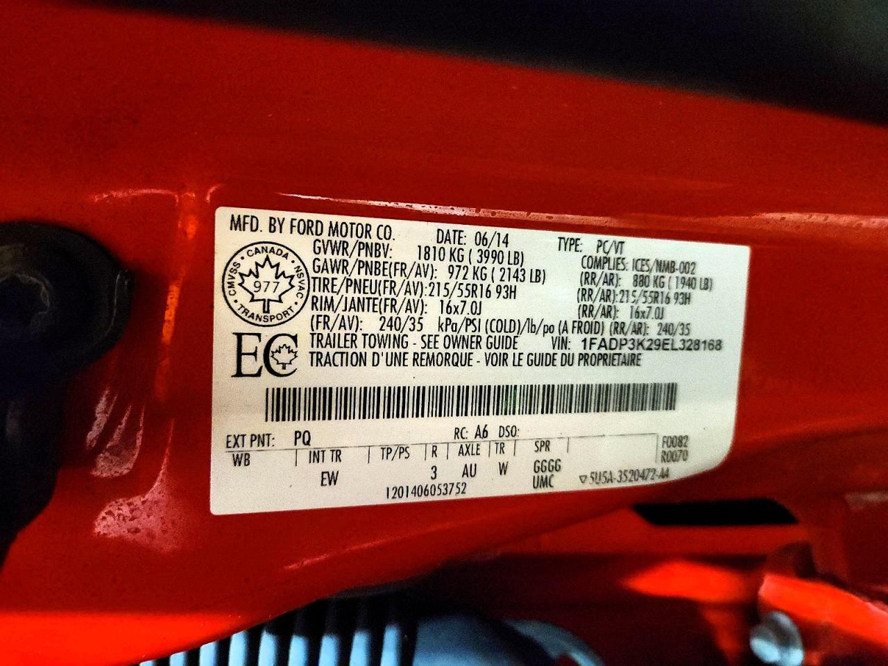 2014 FORD FOCUS SE photo 12