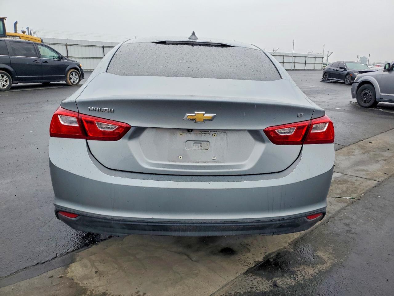 2023 CHEVROLET MALIBU LT photo 11
