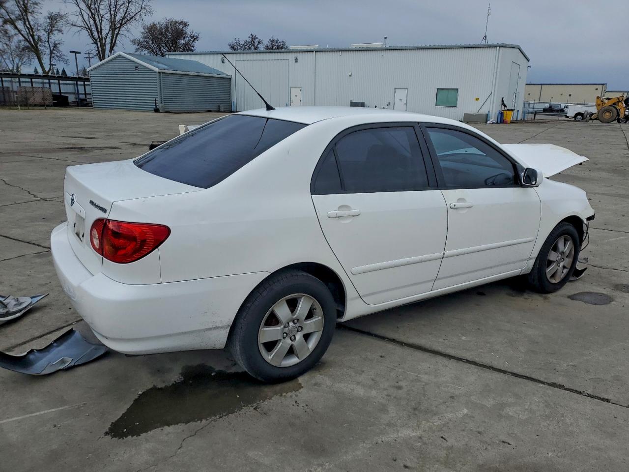 2003 TOYOTA COROLLA CE photo 3