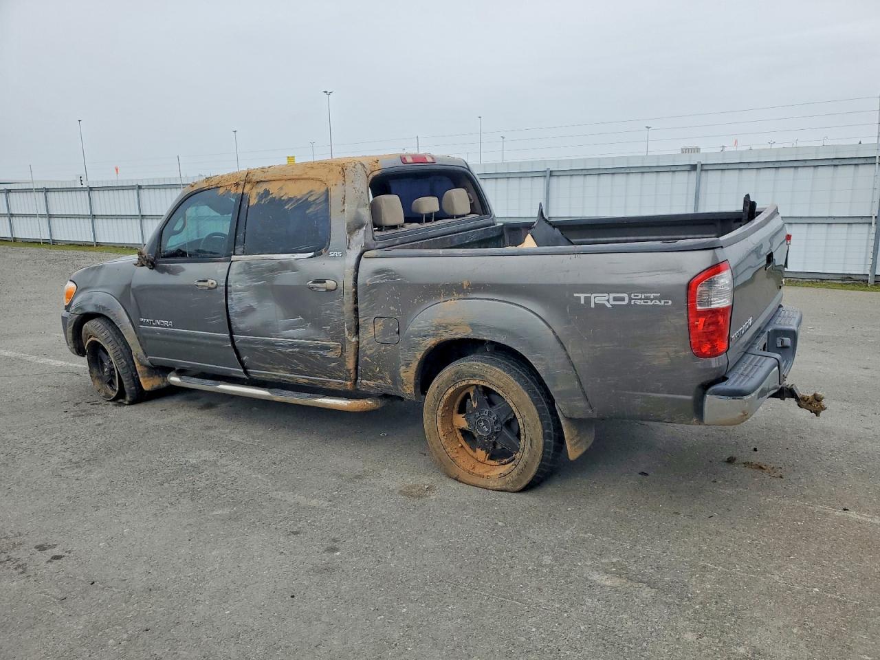 2006 TOYOTA TUNDRA DOUBLE CAB SR5 photo 2