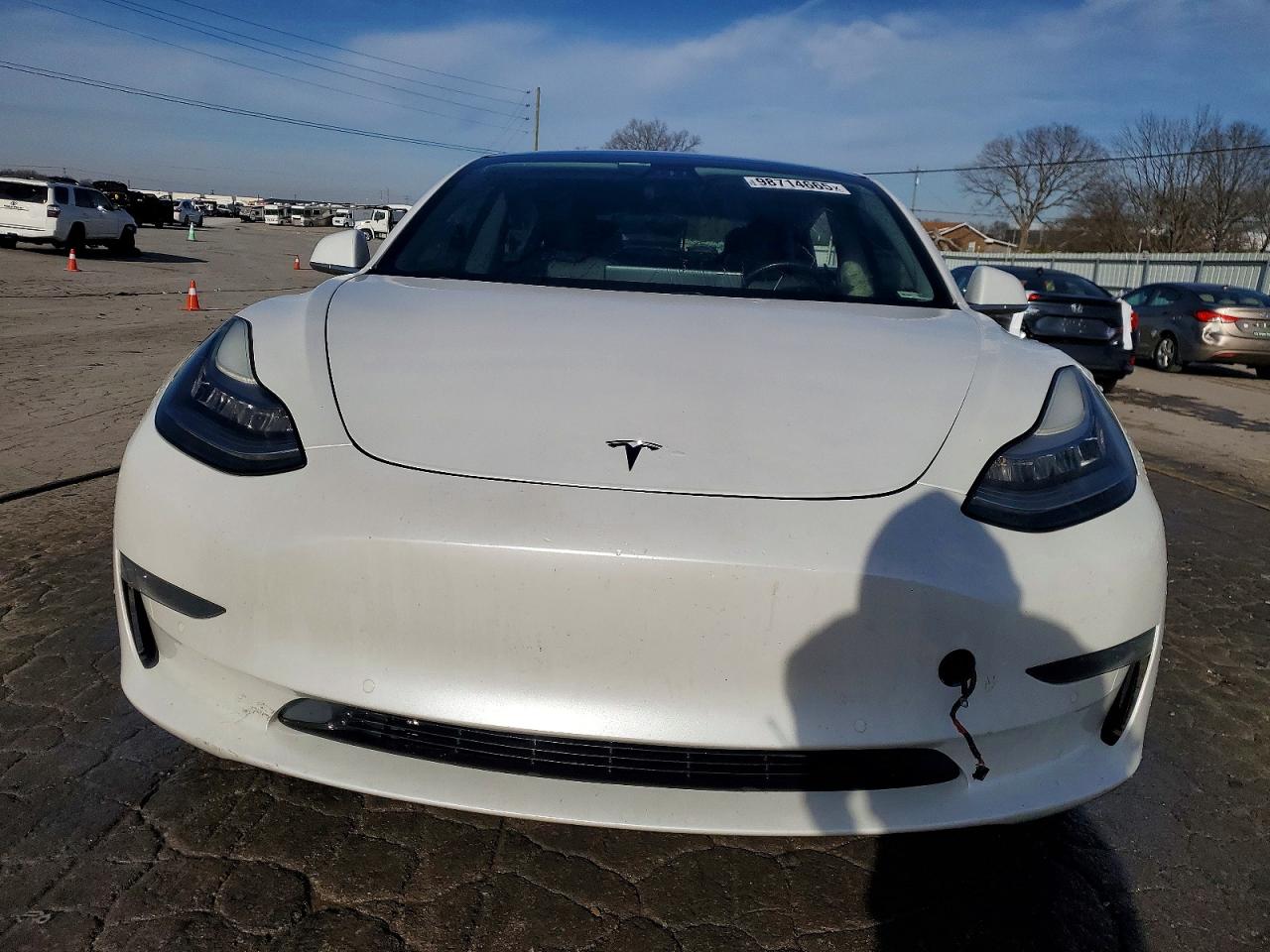 2018 TESLA MODEL 3 photo 5