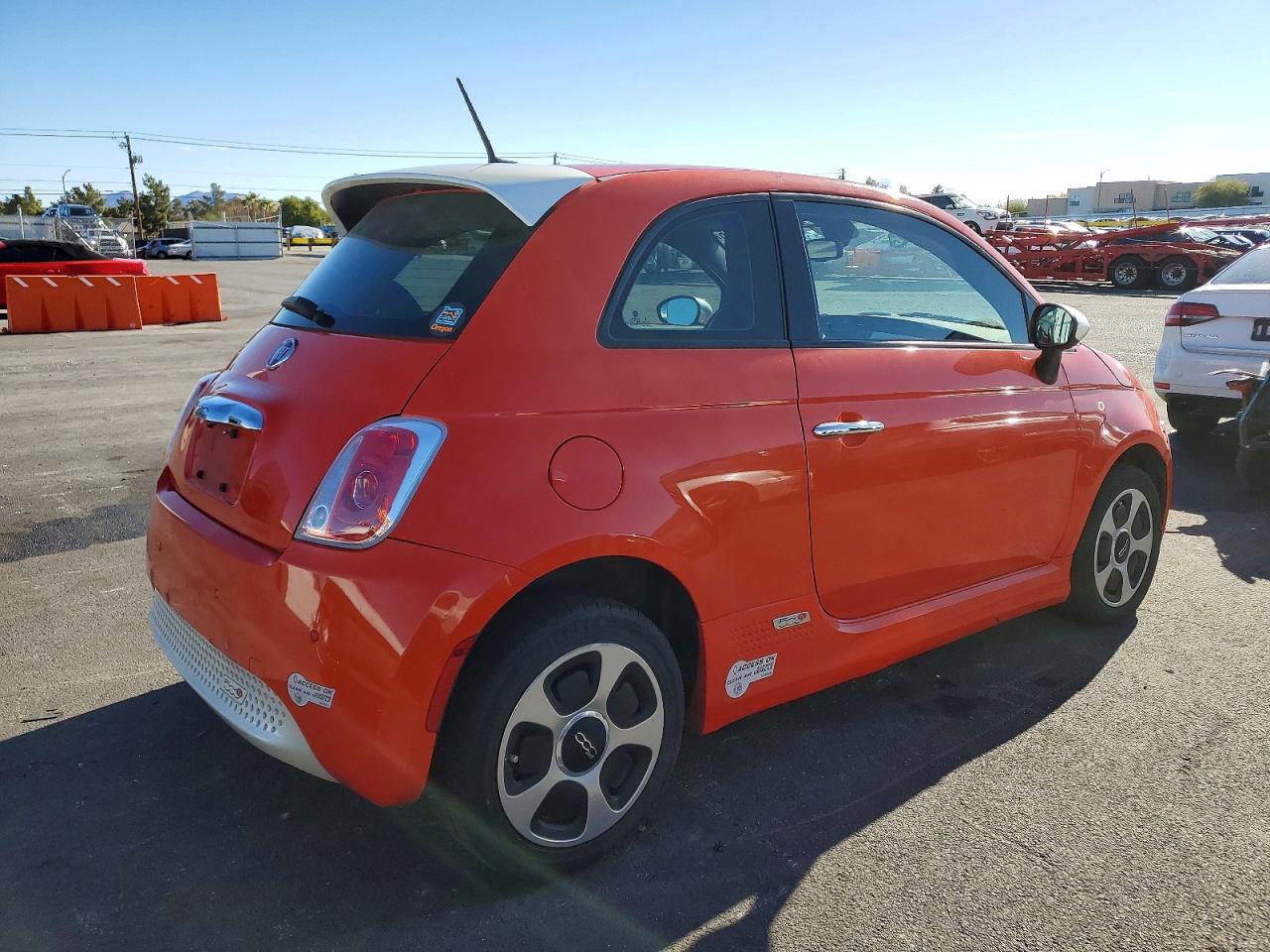 2013 FIAT 500 ELECTRIC photo 3