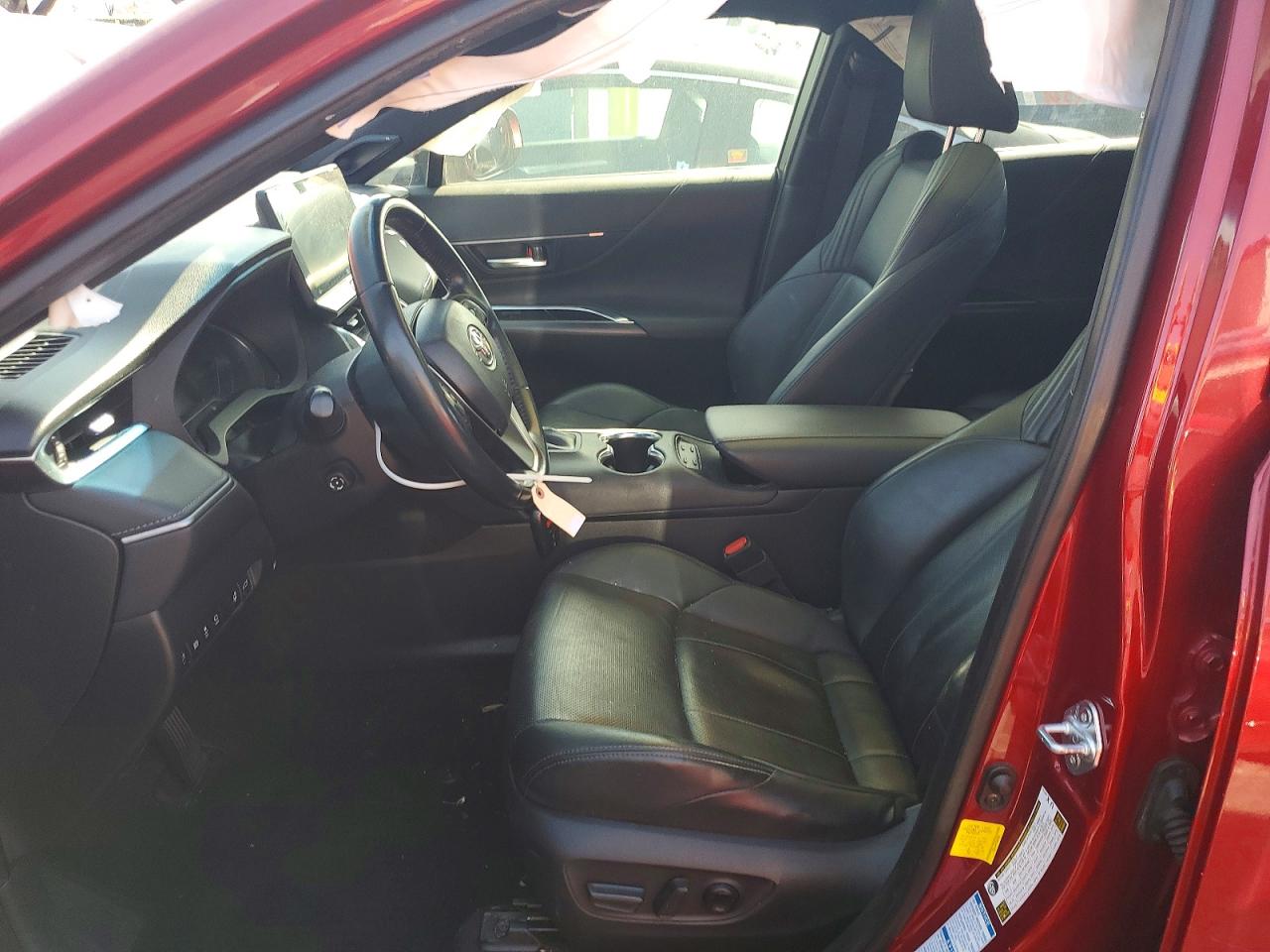 2021 TOYOTA VENZA LE photo 7