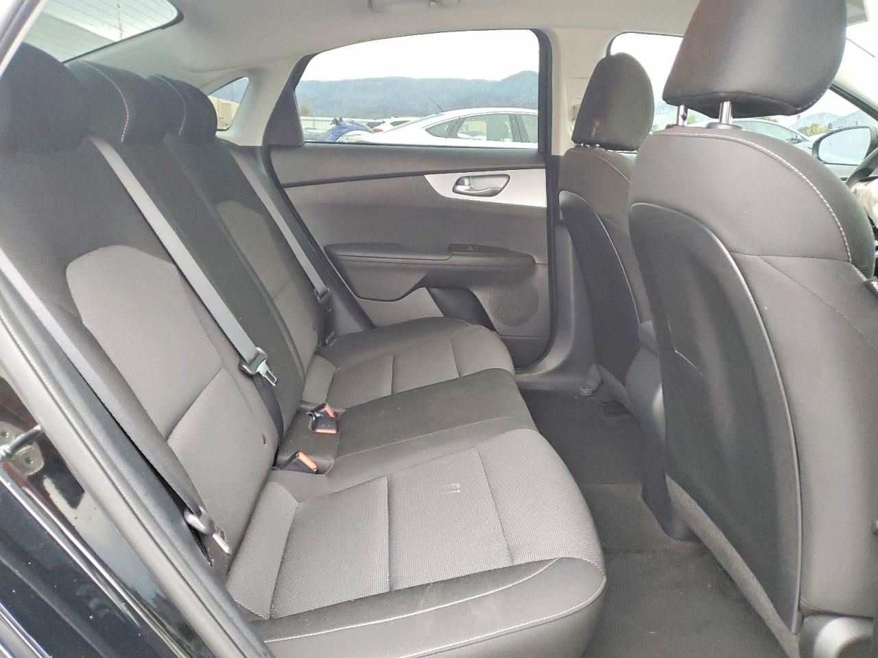 2023 KIA FORTE LX photo 10