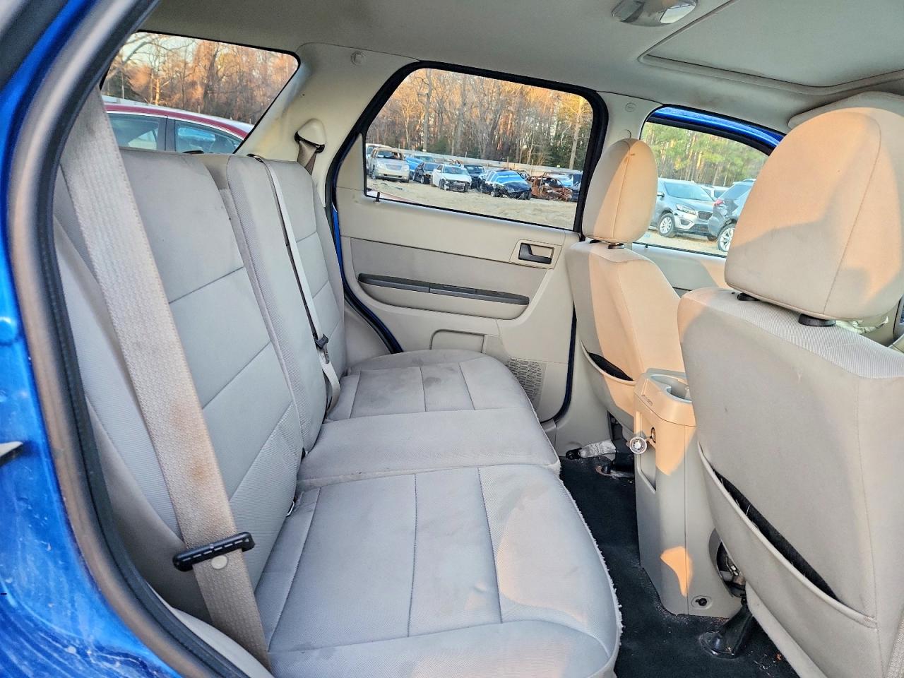 2012 FORD ESCAPE XLT photo 11