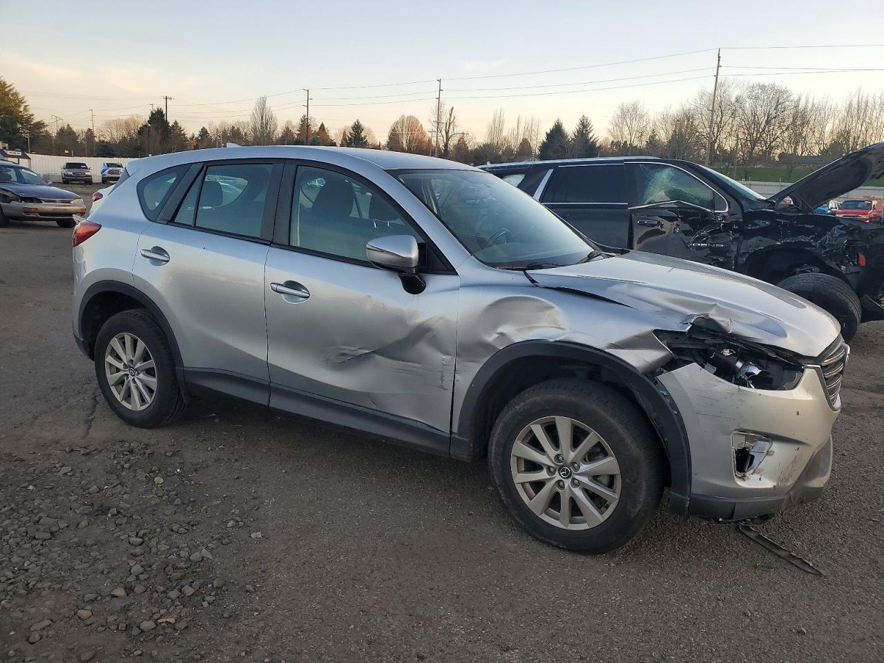 2016 MAZDA CX-5 SPORT photo 4