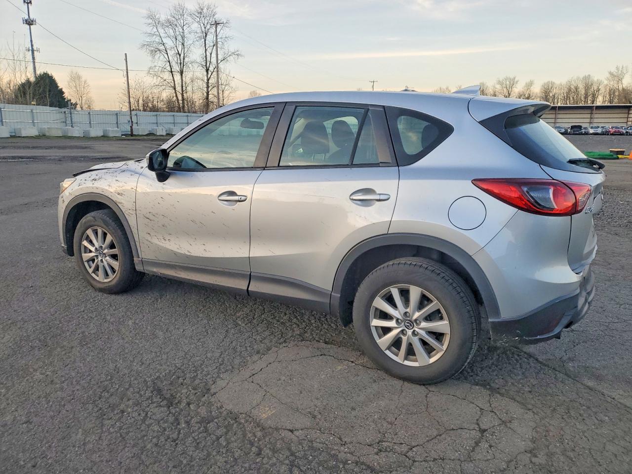 2016 MAZDA CX-5 SPORT photo 2
