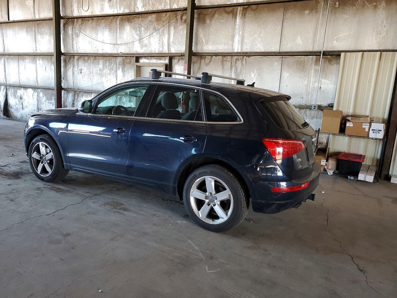2011 AUDI Q5 PREMIUM PLUS photo 2