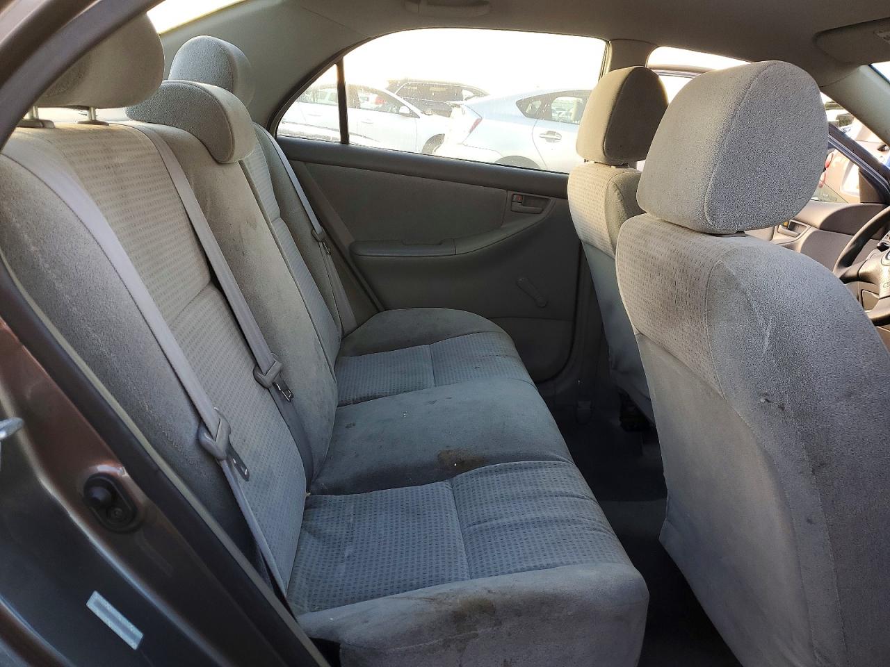 2008 TOYOTA COROLLA photo 10
