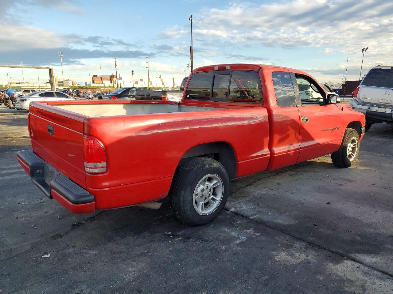 2000 DODGE DAKOTA photo 3