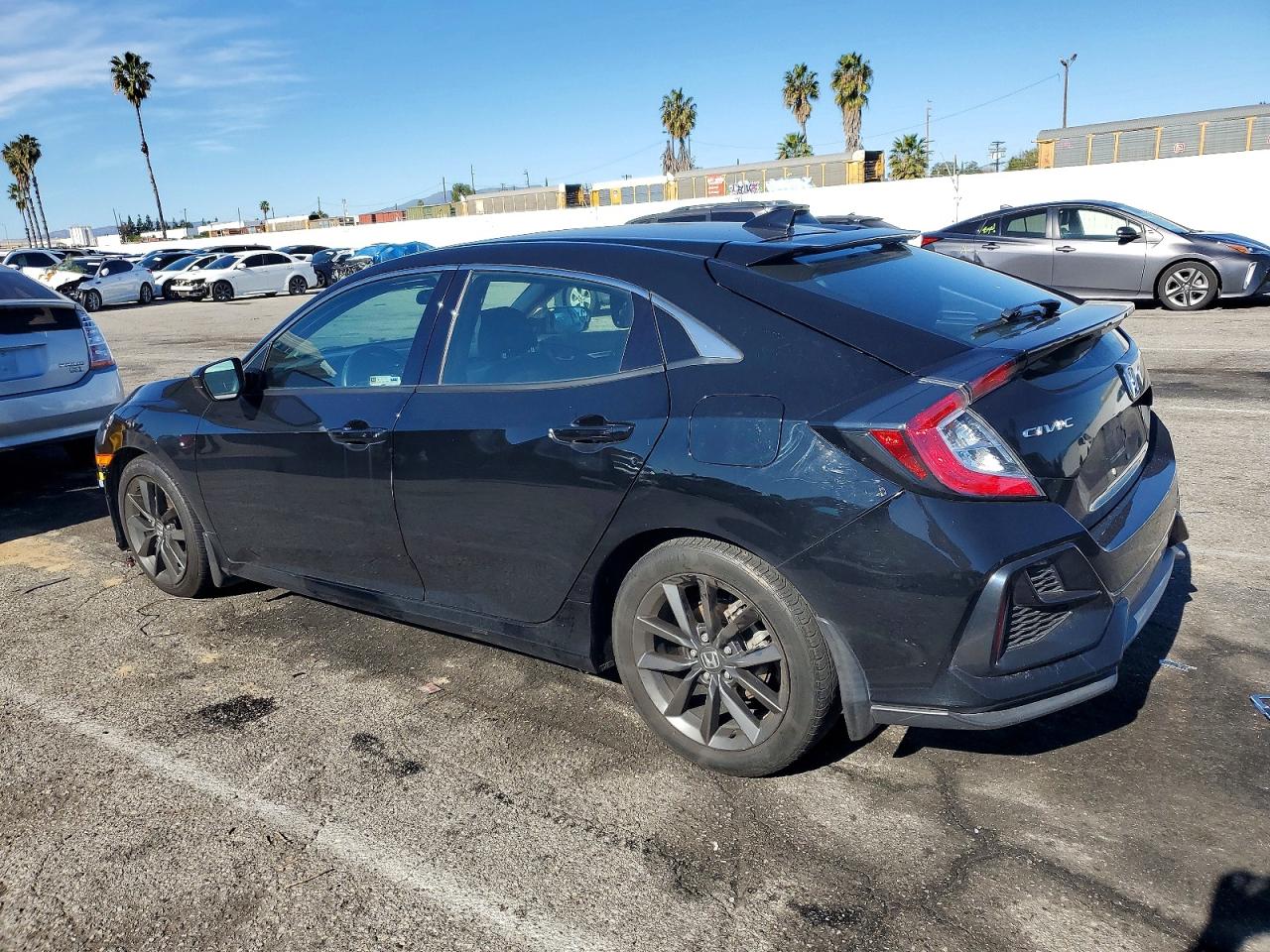 2020 HONDA CIVIC EX photo 2
