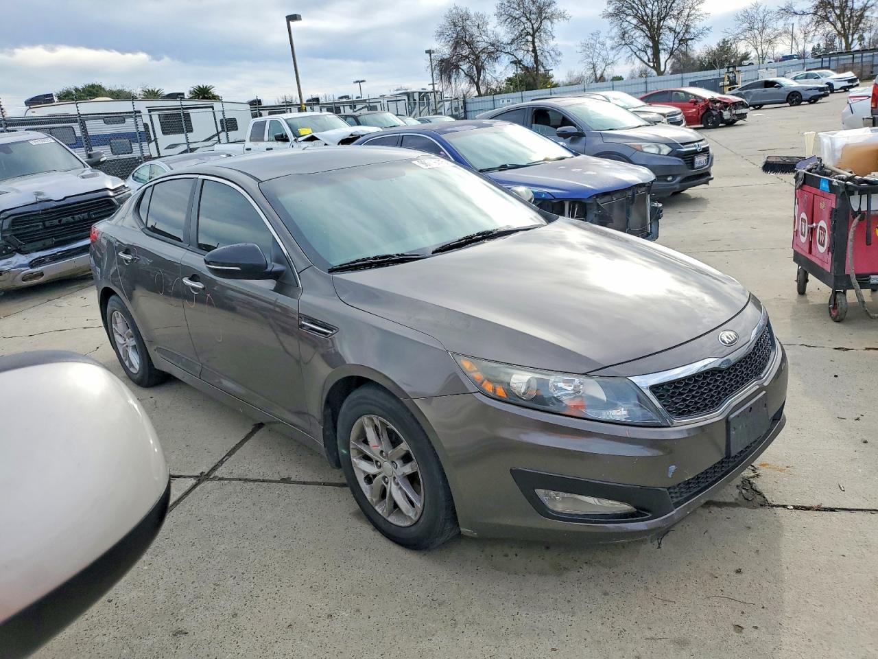 2013 KIA OPTIMA LX photo 4