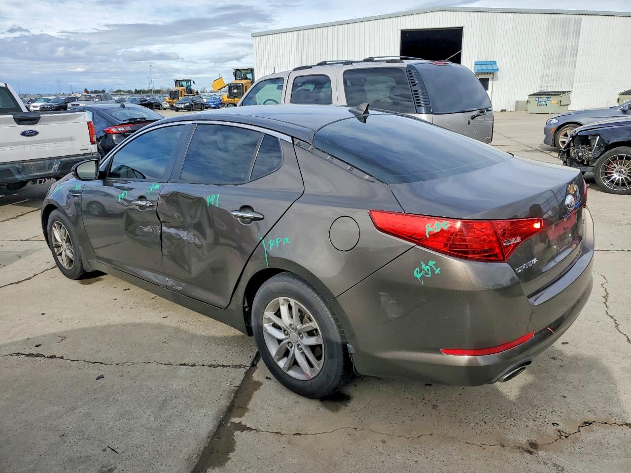 2013 KIA OPTIMA LX photo 2
