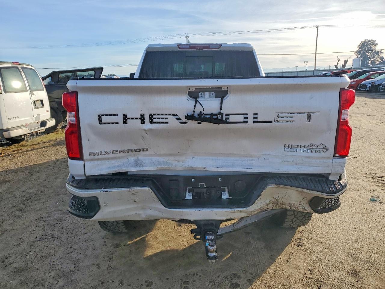 2020 CHEVROLET SILVERADO K3500 HIGH COUNTRY photo 6