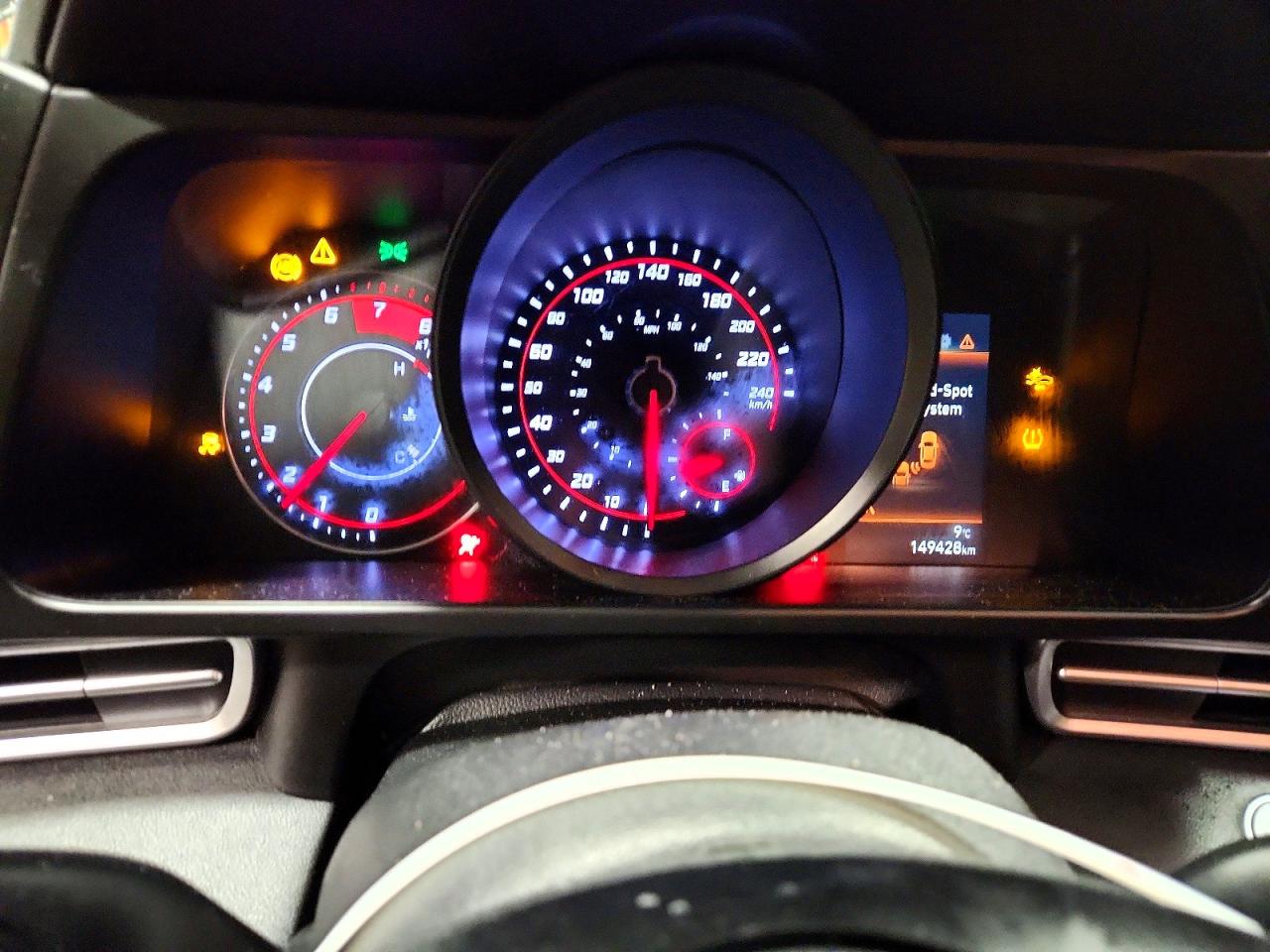 2021 HYUNDAI ELANTRA SEL photo 9