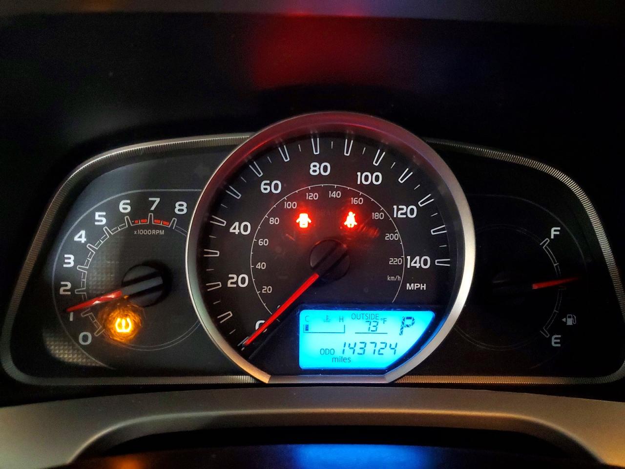 2015 TOYOTA RAV4 LE photo 9