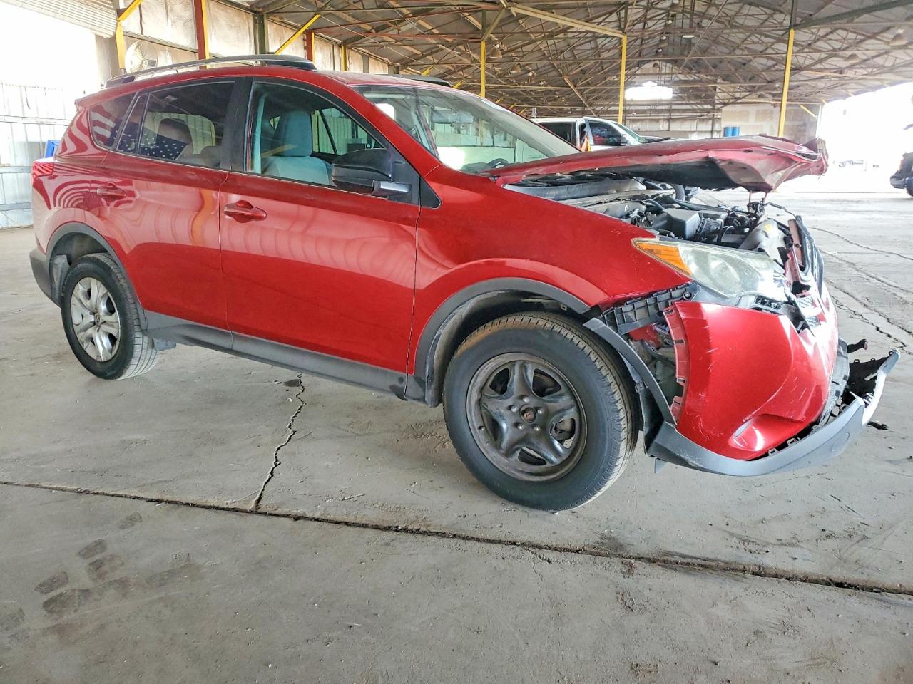 2015 TOYOTA RAV4 LE photo 4