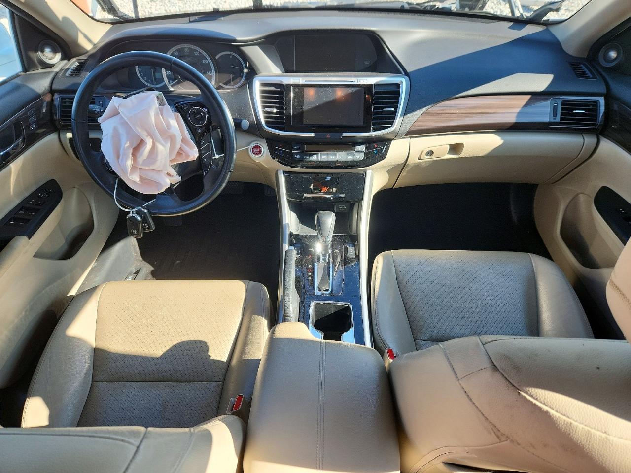 2016 HONDA ACCORD TOURING photo 8