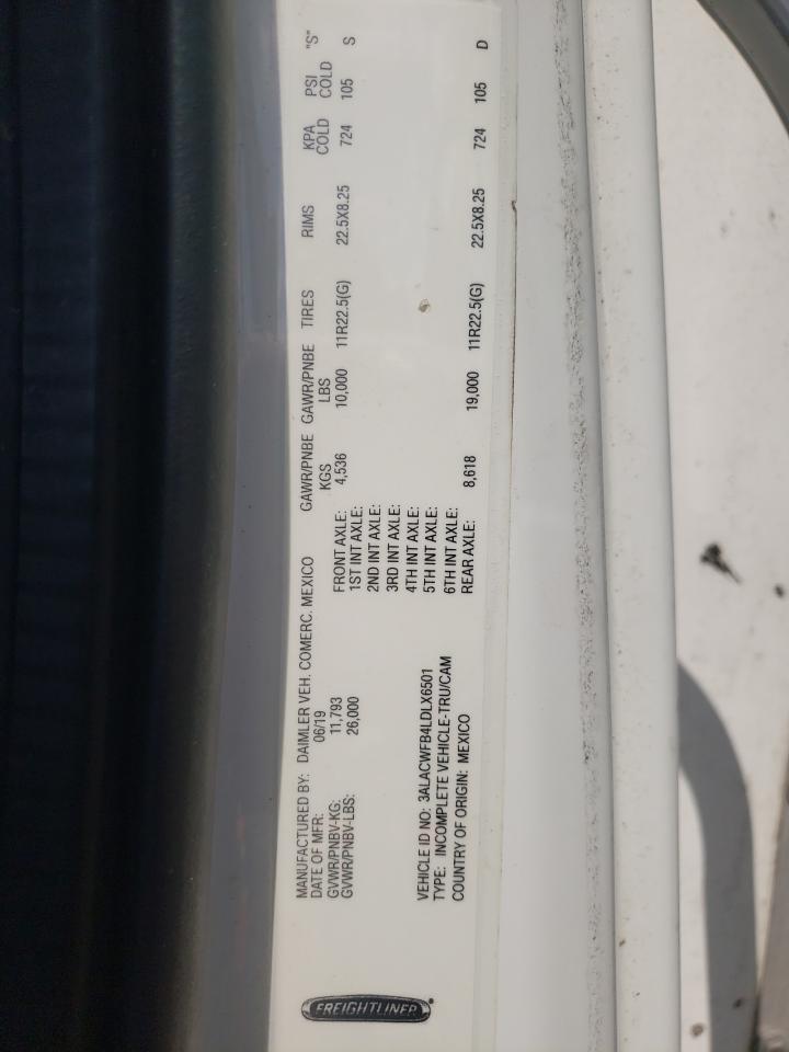 2020 FREIGHTLINER M2 106 MEDIUM DUTY photo 14