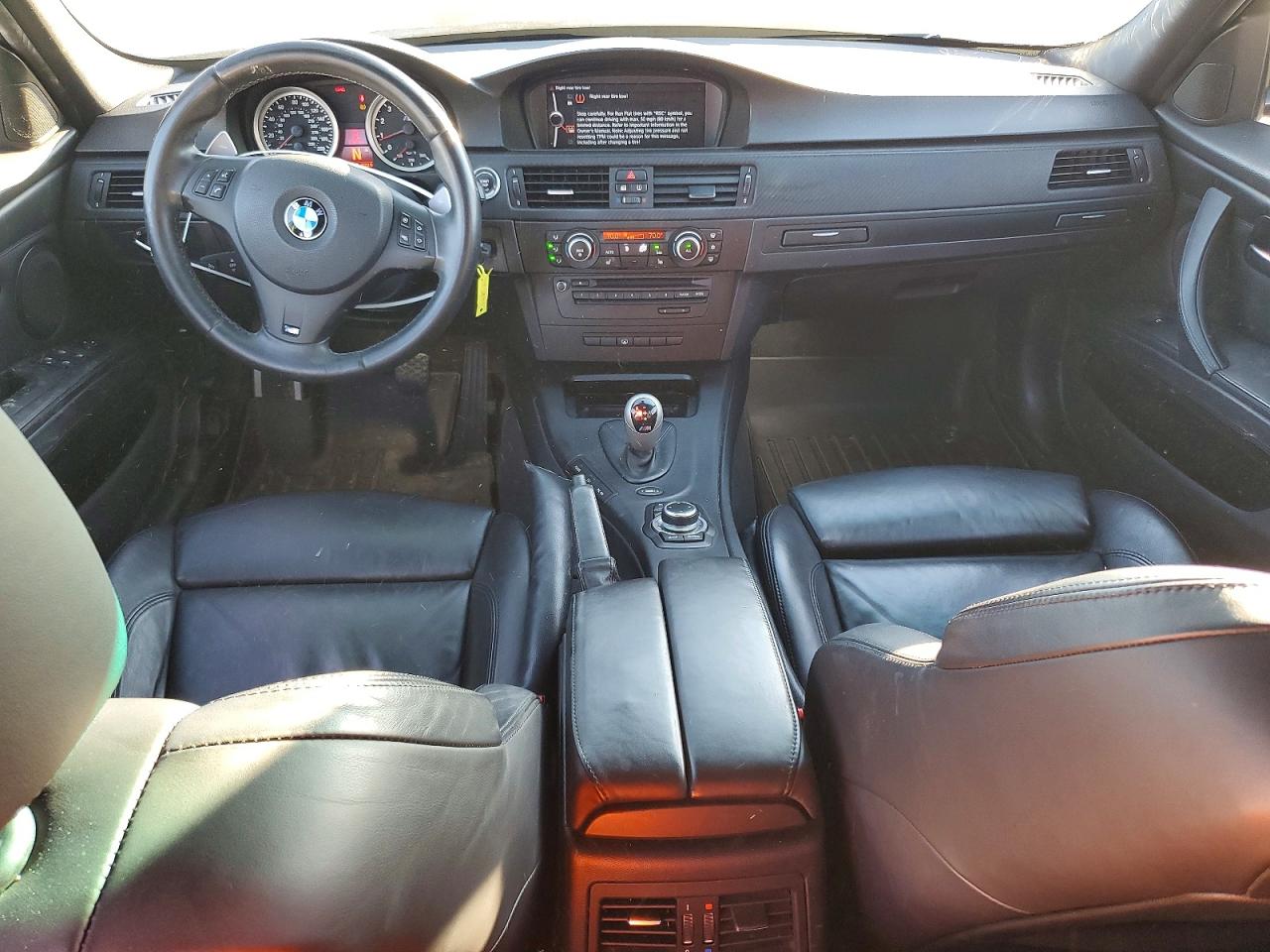 2011 BMW M3 photo 8