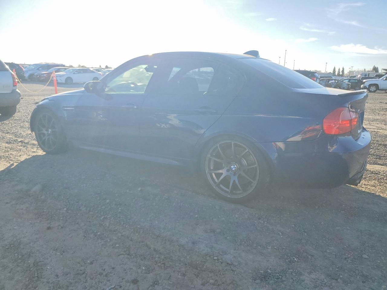 2011 BMW M3 photo 2