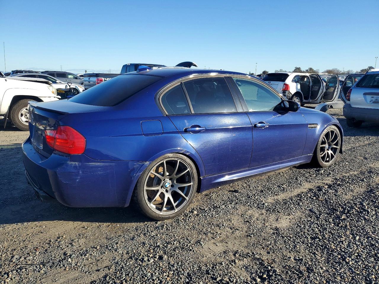 2011 BMW M3 photo 3