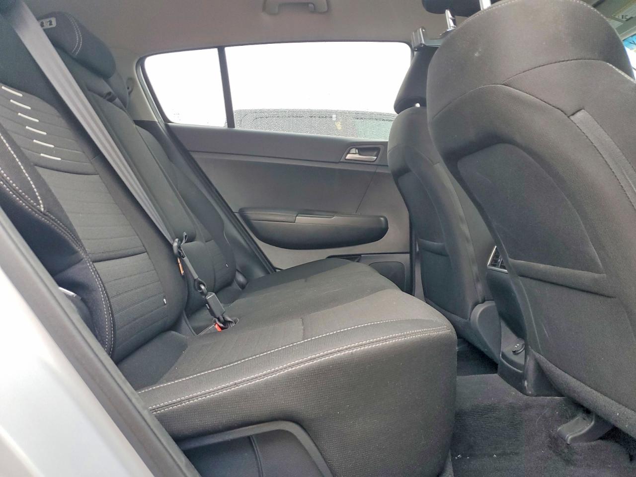 2018 KIA SPORTAGE LX photo 10