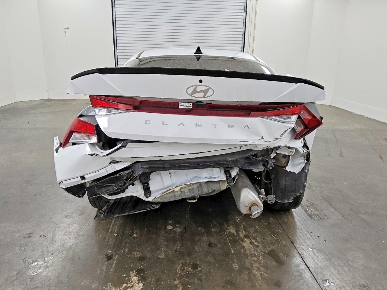 2025 HYUNDAI ELANTRA SEL SPORT photo 6