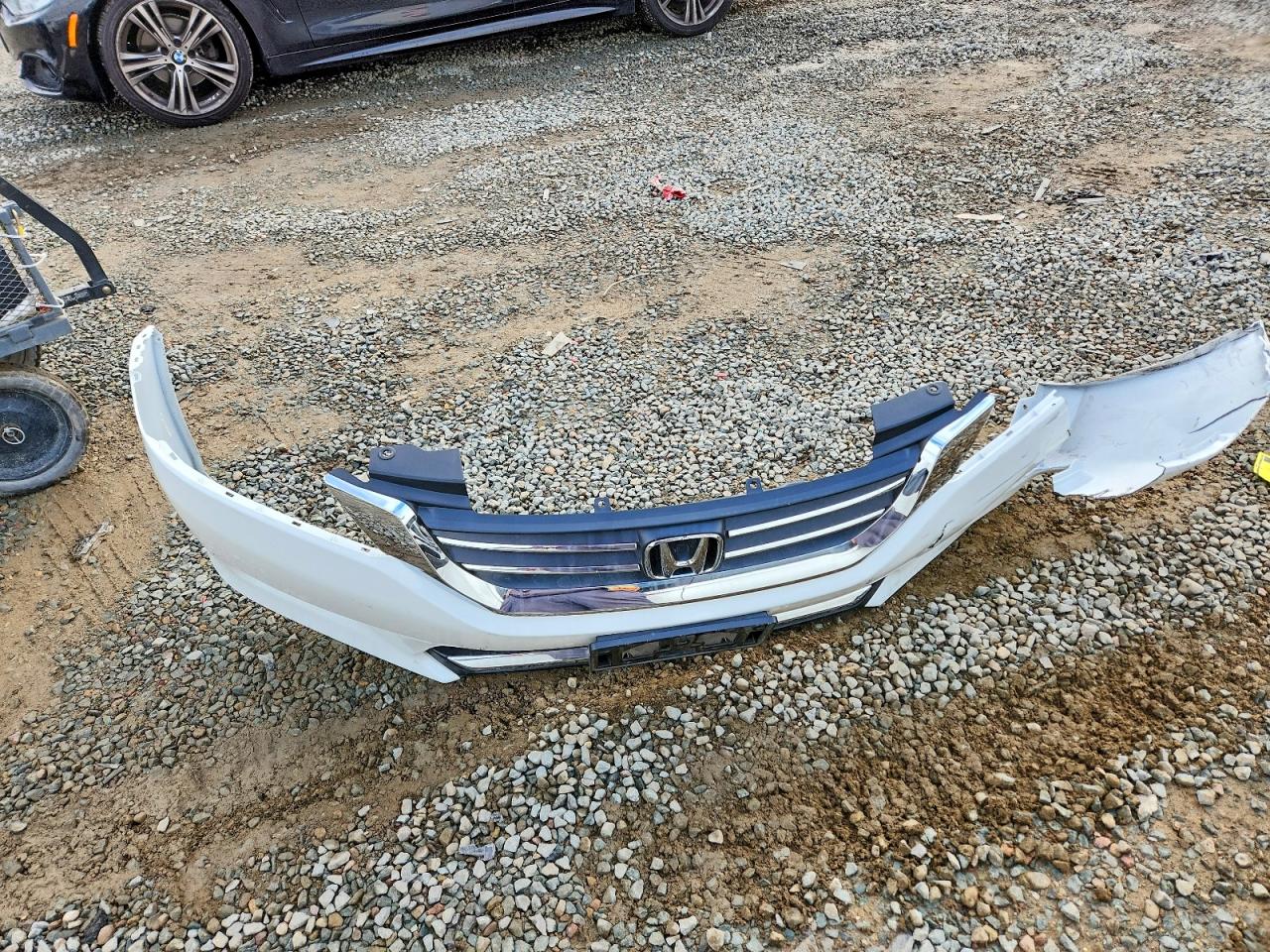 2014 HONDA ACCORD LX photo 12