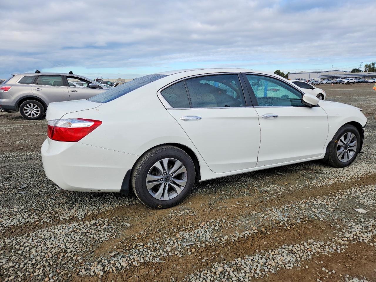 2014 HONDA ACCORD LX photo 3
