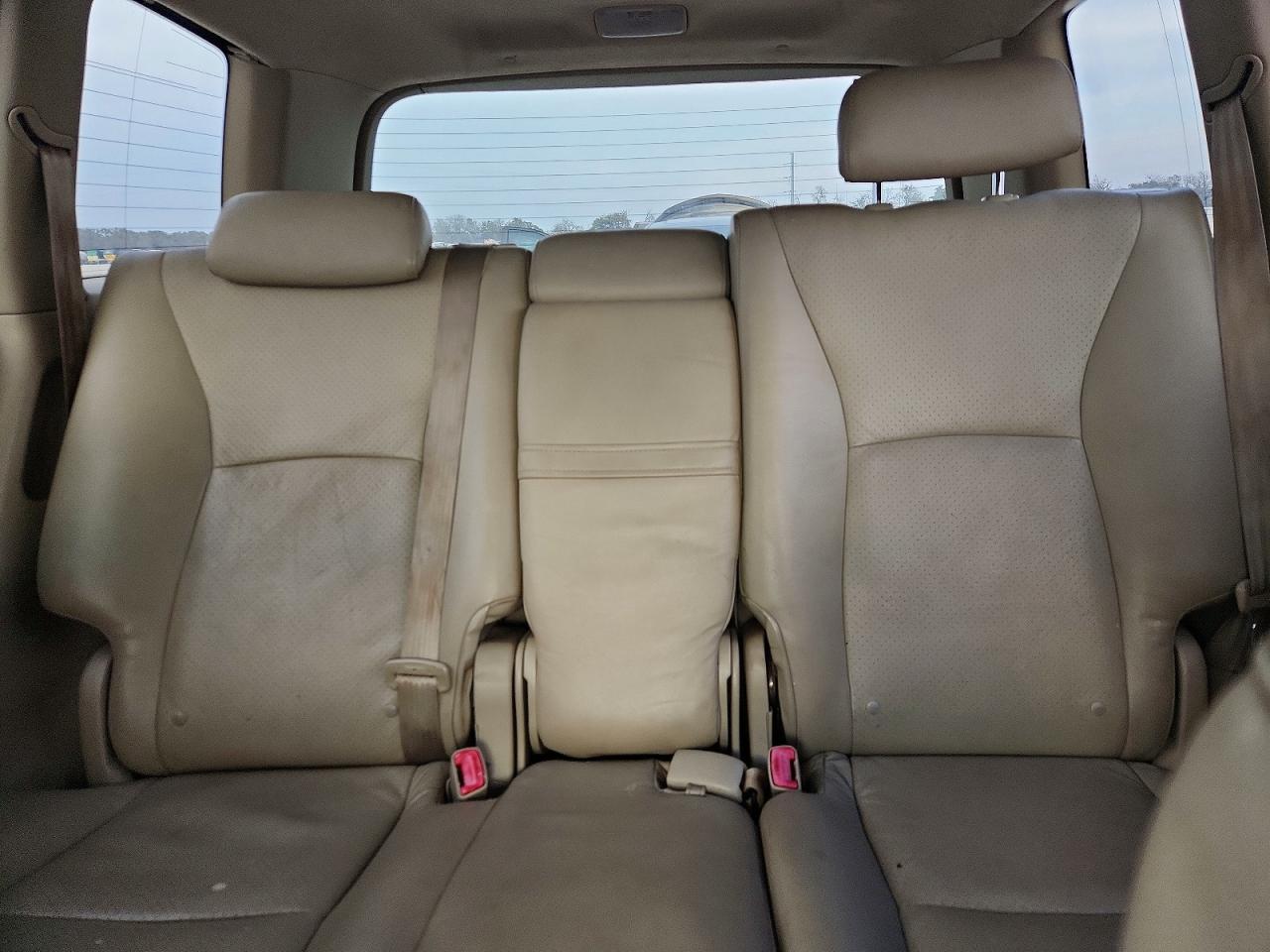 2006 TOYOTA HIGHLANDER LIMITED photo 9