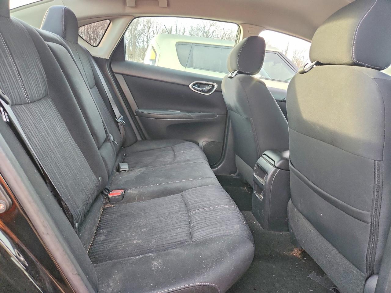 2016 NISSAN SENTRA photo 10