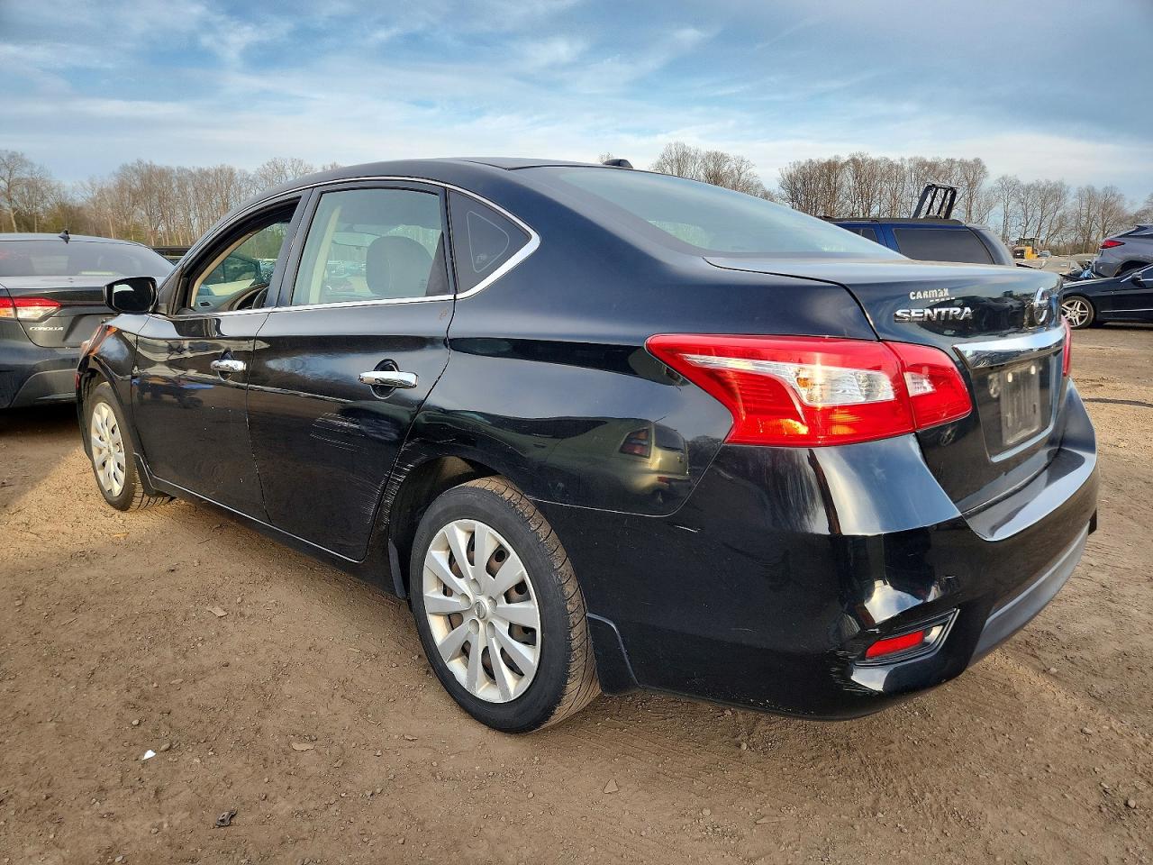 2016 NISSAN SENTRA photo 2
