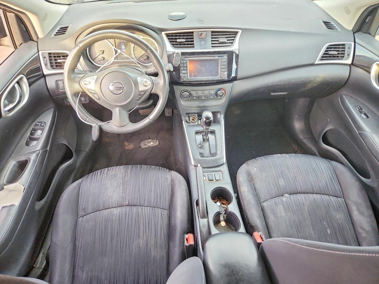 2016 NISSAN SENTRA photo 8