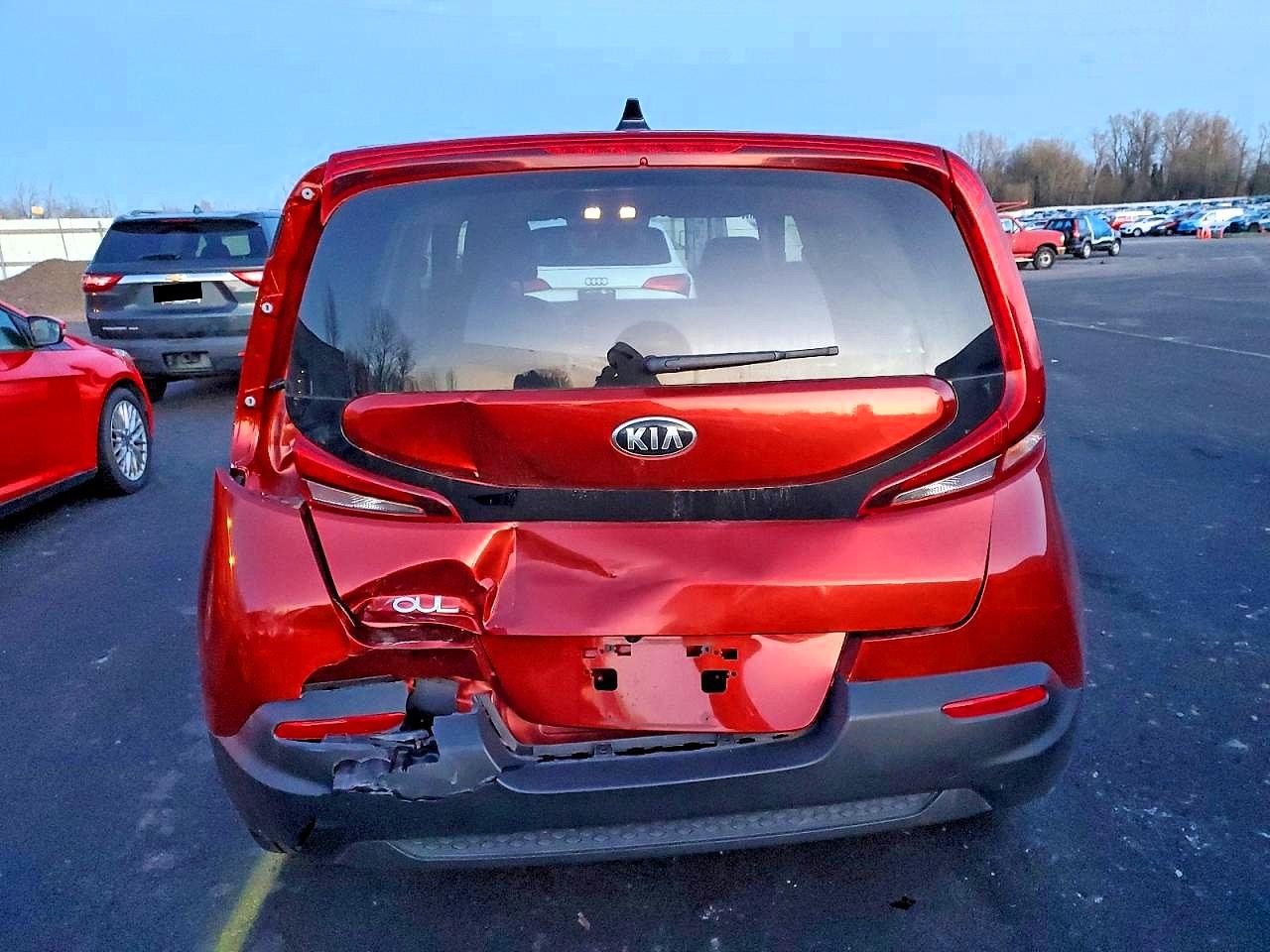 2020 KIA SOUL LX photo 6