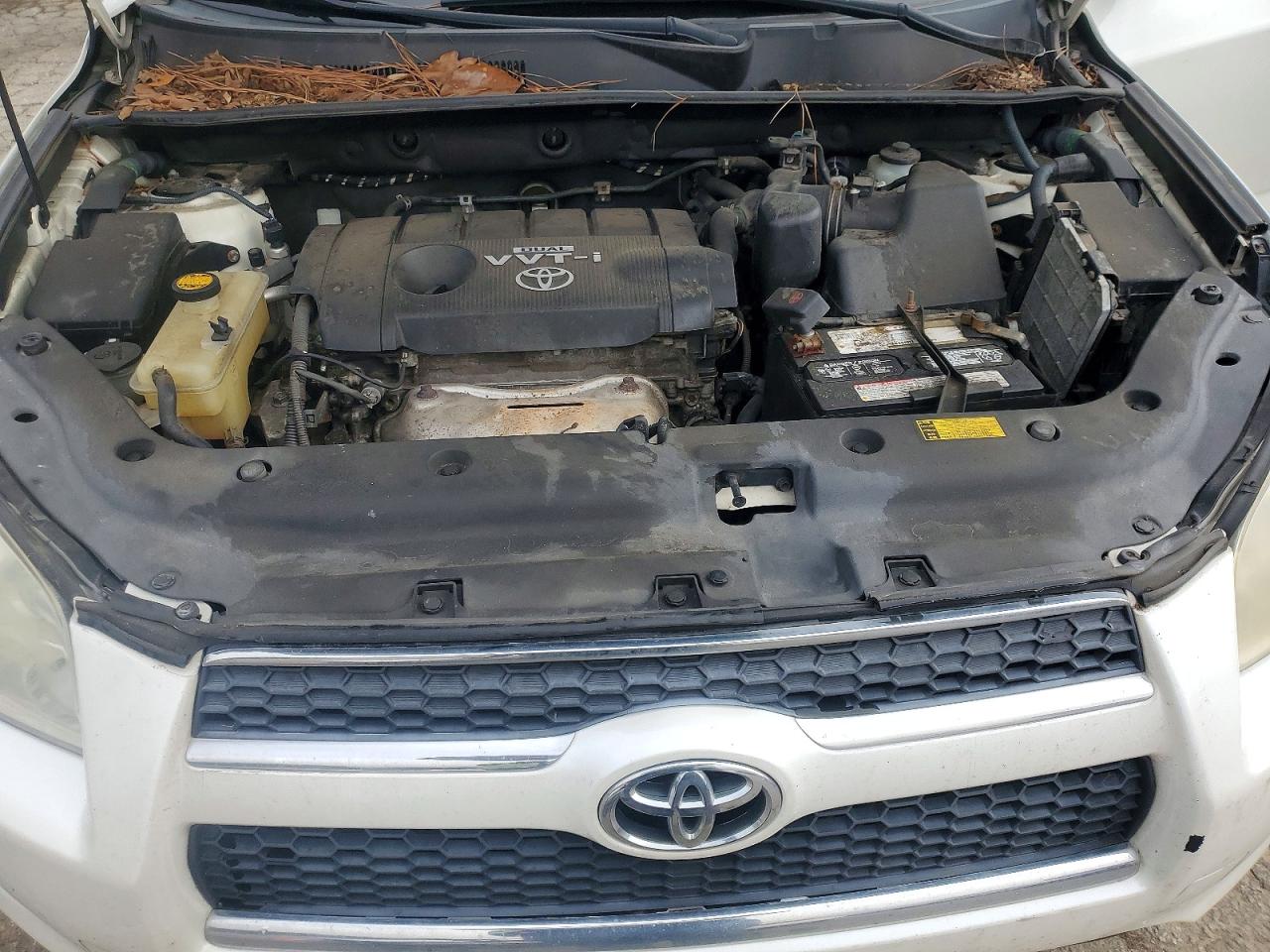 2010 TOYOTA RAV4 LIMITED photo 11