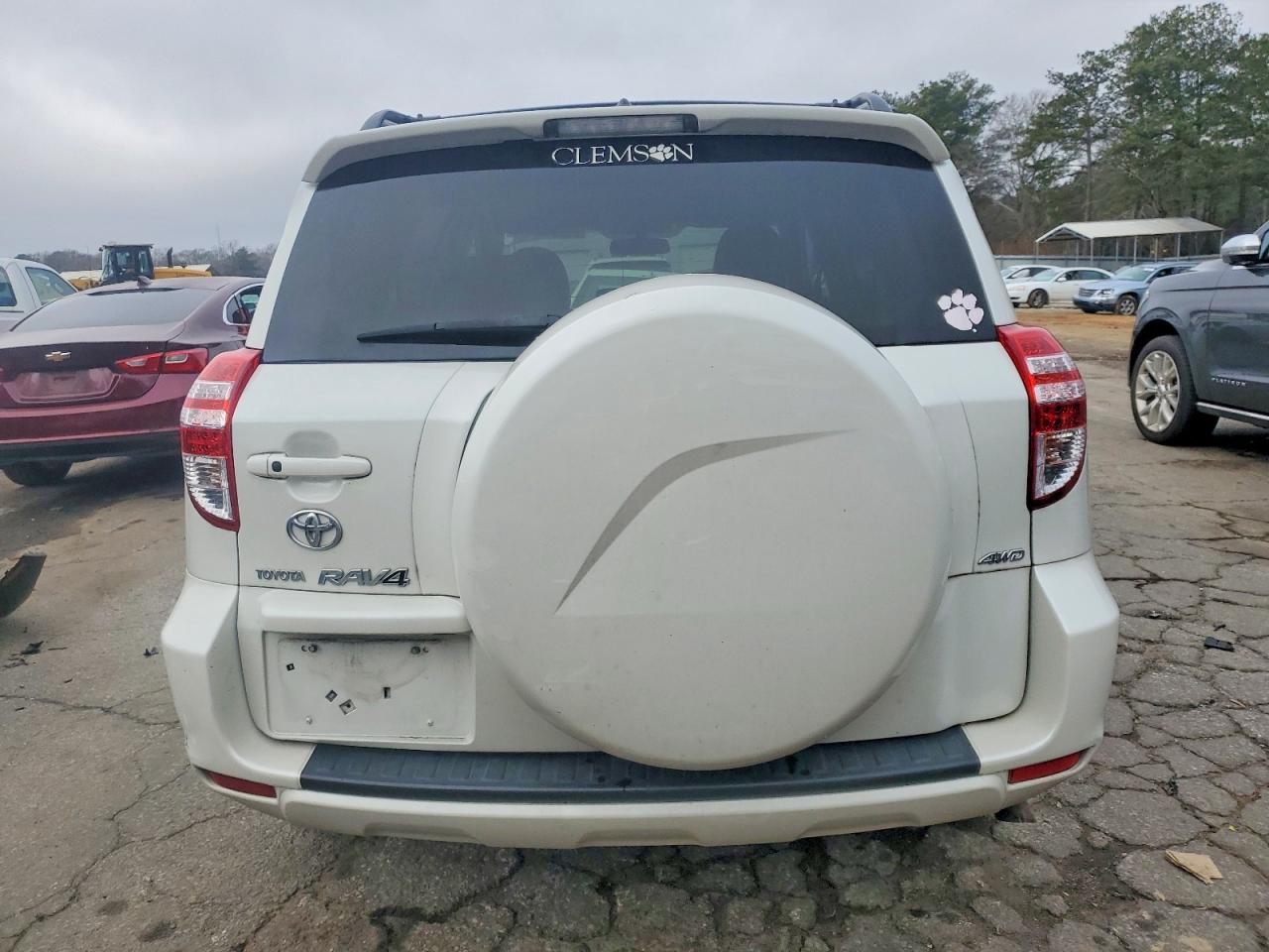 2010 TOYOTA RAV4 LIMITED photo 6