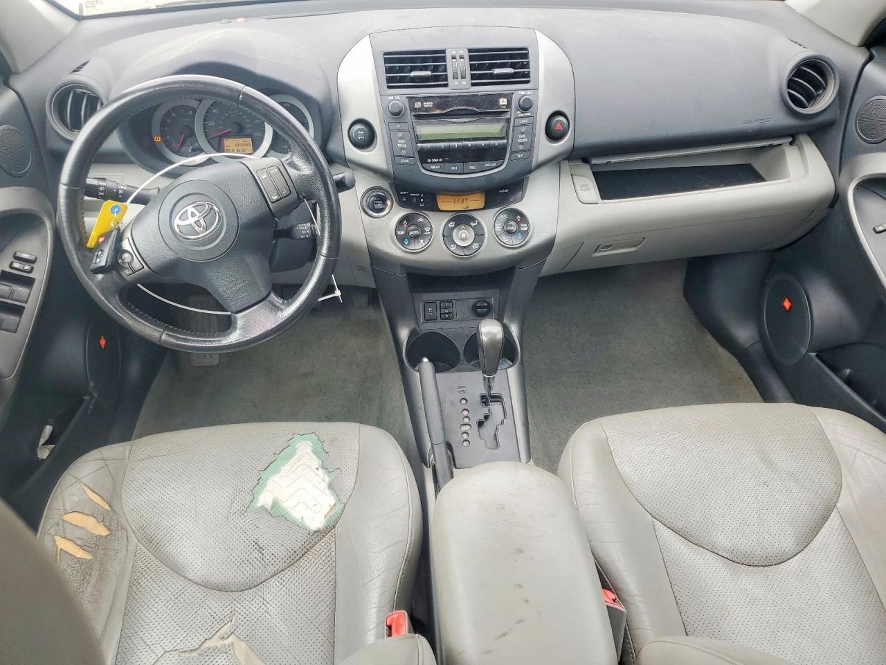 2010 TOYOTA RAV4 LIMITED photo 8