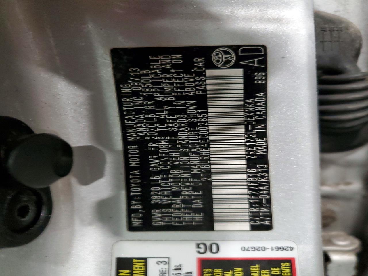 2014 TOYOTA COROLLA L photo 13