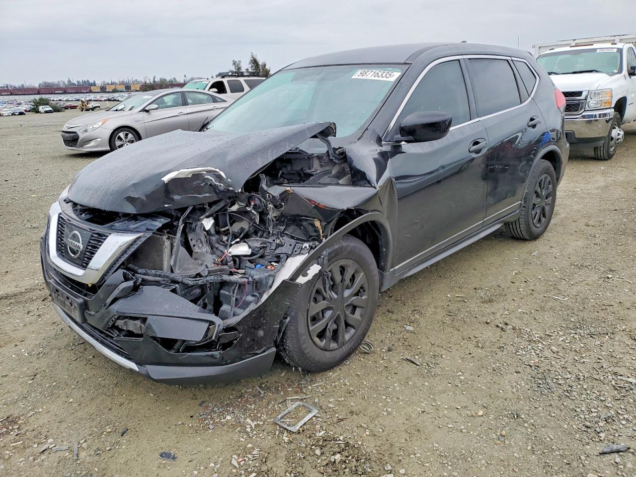 2017 NISSAN ROGUE