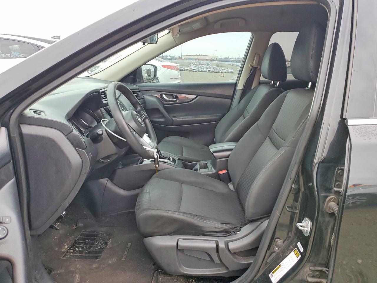 2017 NISSAN ROGUE S photo 7