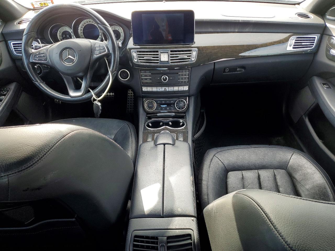 2016 MERCEDES-BENZ CLS 550 4MATIC photo 8