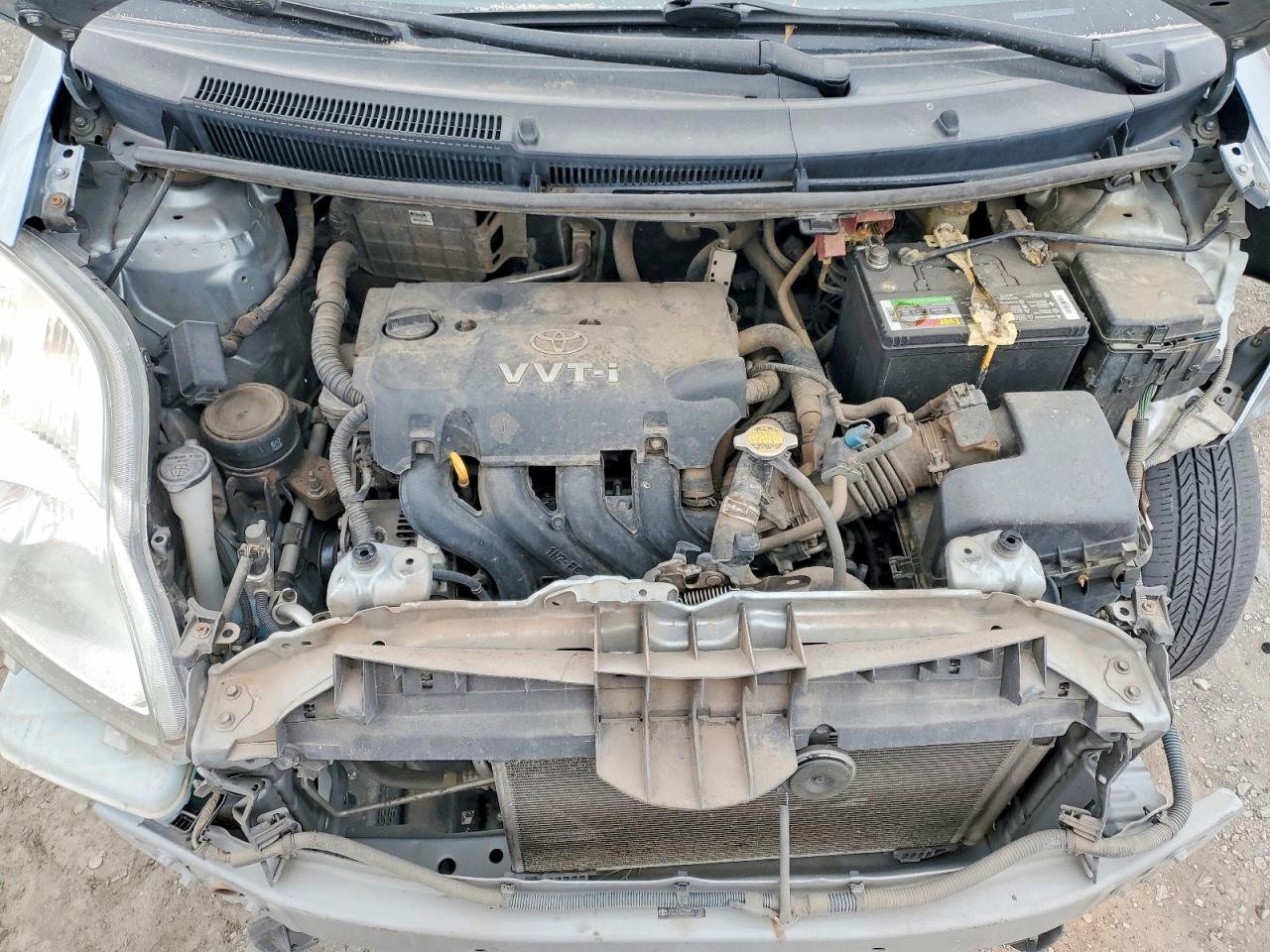 2009 TOYOTA YARIS photo 11