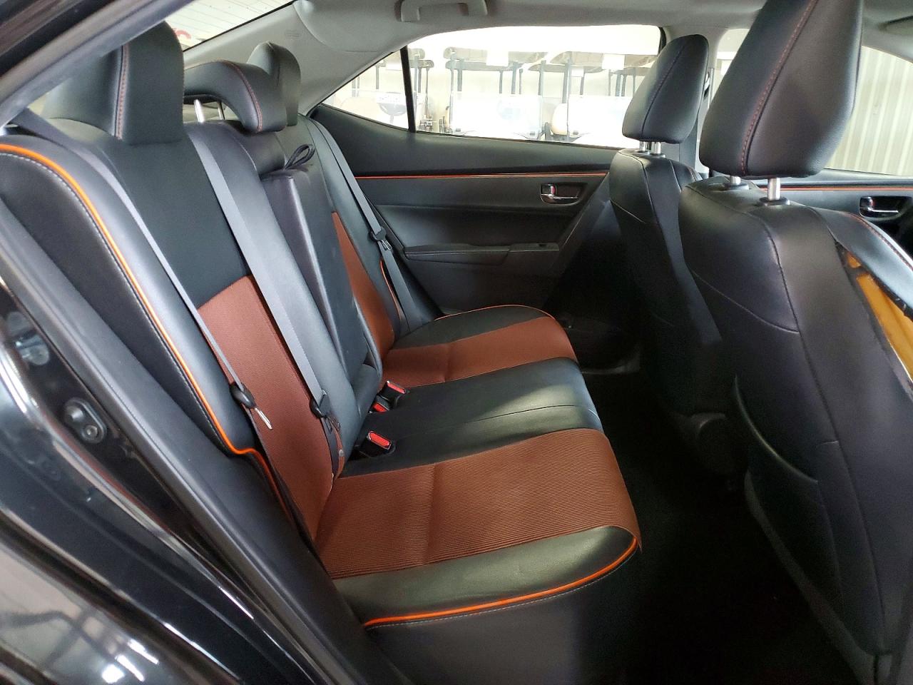 2017 TOYOTA COROLLA L photo 10