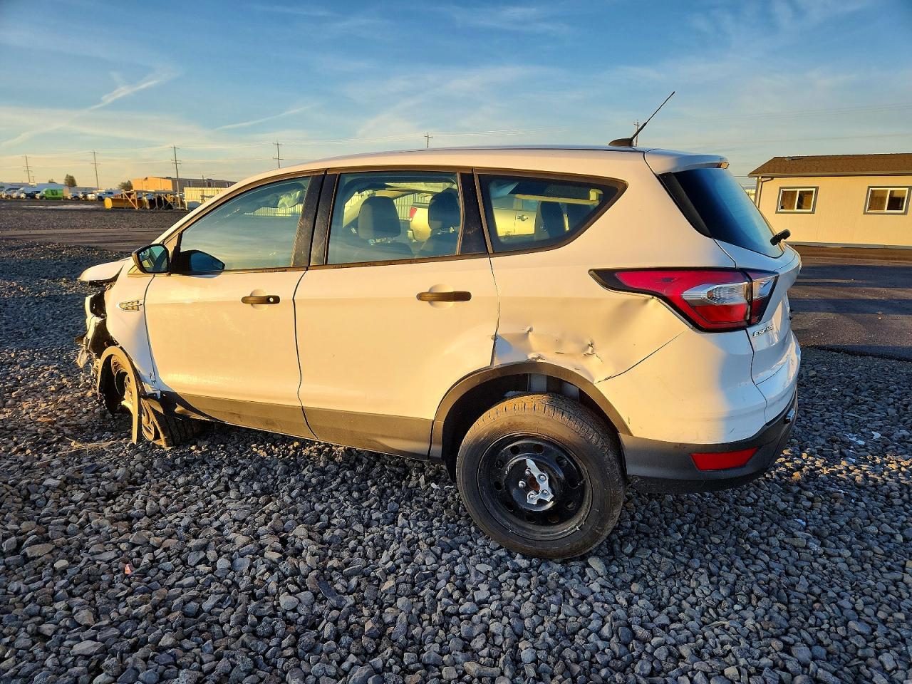 2017 FORD ESCAPE S photo 2