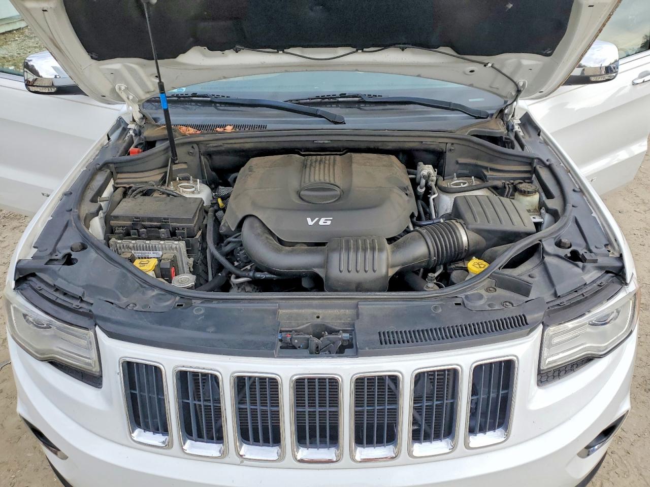 2014 JEEP GRAND CHEROKEE LIMITED photo 12