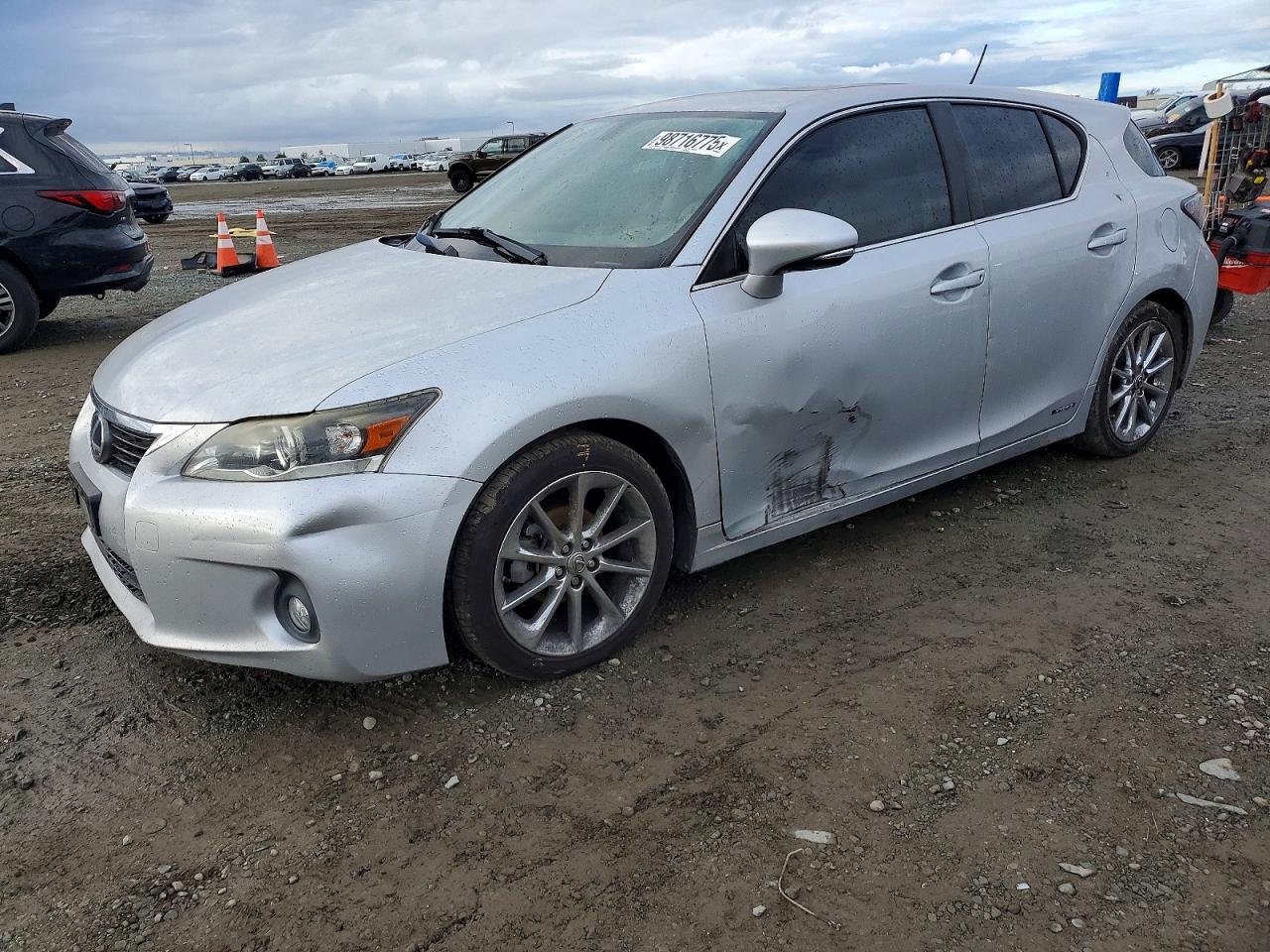 2013 LEXUS CT