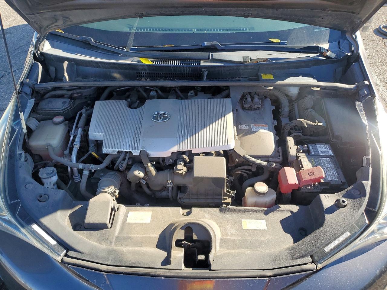 2016 TOYOTA PRIUS photo 11