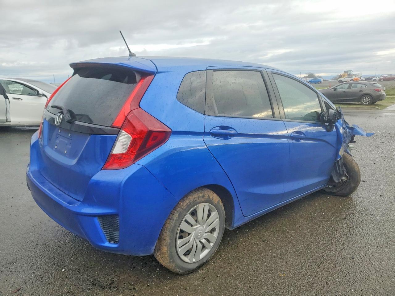 2017 HONDA FIT LX photo 3